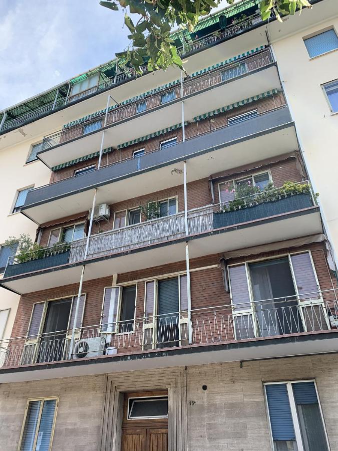 Indipendent Blue Apartment Ferrara Exterior photo